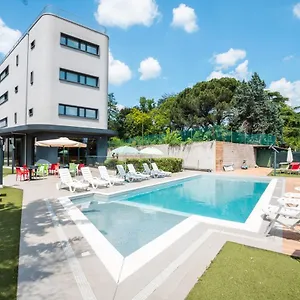 Stadio & Hotel