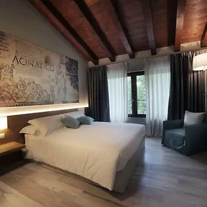 Acinatico Wine Relais Resort